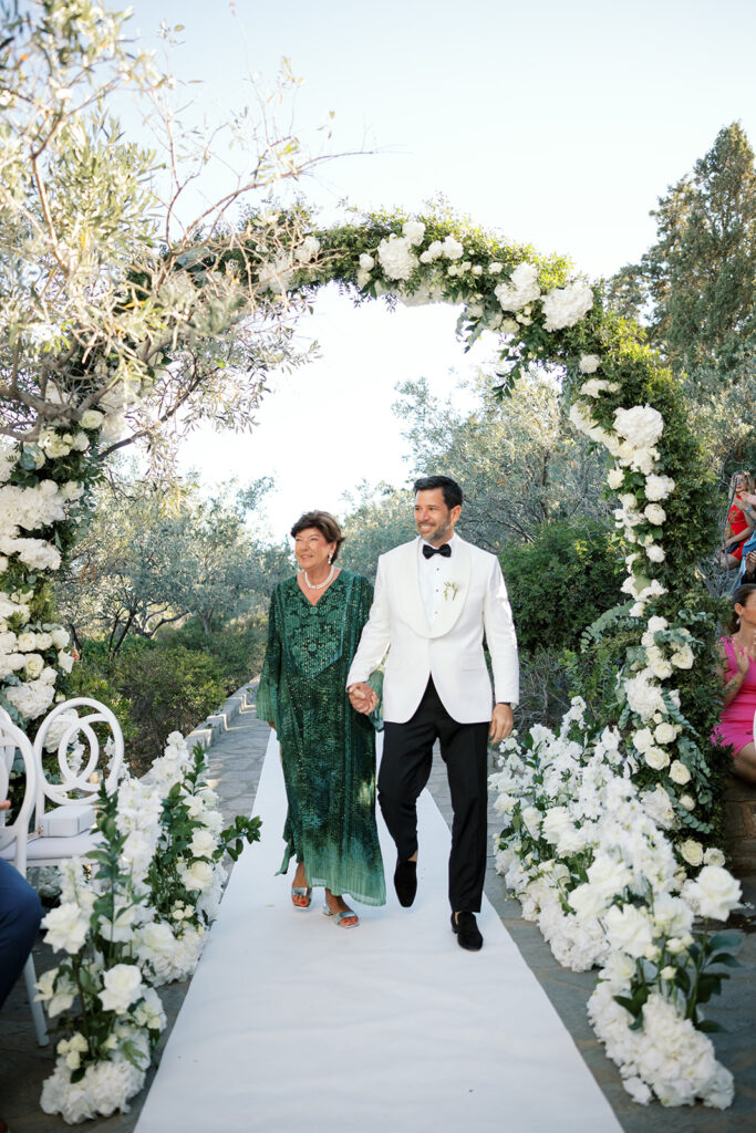 Wedding in Greece, Bride in Paros, Event planner in Greece, Event planner in Paros, Wedding in Paros, Destination wedding in Greece, Best event planners in Greece, Luxury wedding in Paros, Wedding flowers, Wedding ceremony