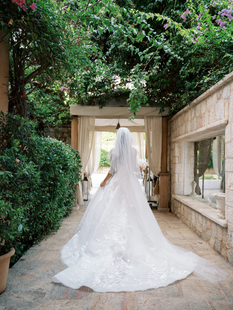 Wedding in Greece, Event planner in Greece, Event planner in Athens, Wedding in Athens, Destination wedding in Greece, Best event planners in Greece, Luxury wedding in Athenian Riviera, Wedding flowers, Wedding party, Wedding Reception, Midsummer night's dream wedding, Garden wedding, Seaside wedding in Athens, Floral design, Fairytale wedding, Island Art & Taste