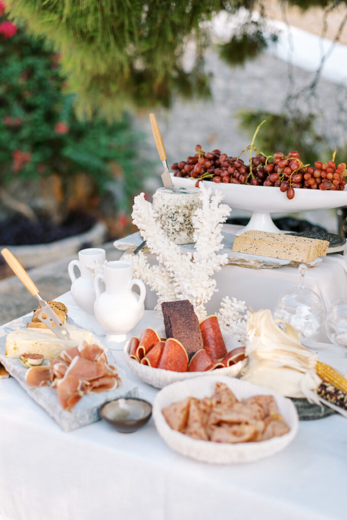 Wedding in Greece, Event planner in Greece, Event planner in Hydra, Wedding in Hydra, Destination wedding in Greece, Best event planners in Greece, Wedding flowers, Wedding party, Wedding Reception, Seaside wedding, Bougainvillea wedding