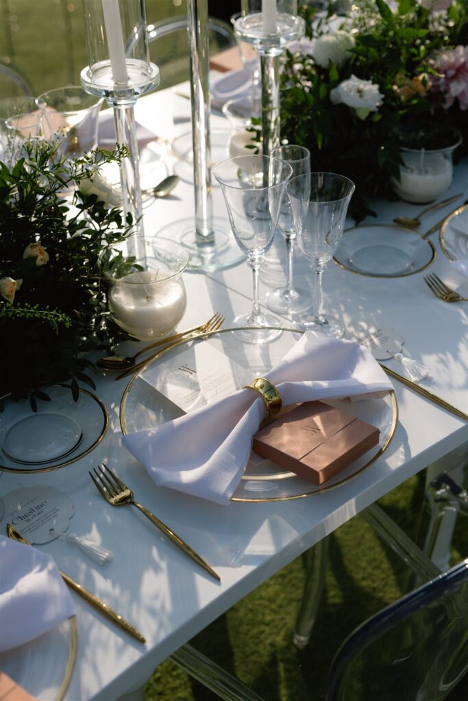 Wedding in Athens, Event planner in Greece, Event planner in Athens, Wedding in Greece, Destination wedding in Greece, Athenian Riviera wedding, Island Art & Taste, Best event planners in Greece, Wedding flowers, Wedding party, Wedding Reception, Beach wedding, Garden wedding in Athens, Wedding planning, Wedding design, Wedding flowers, Floral design, Seaside wedding