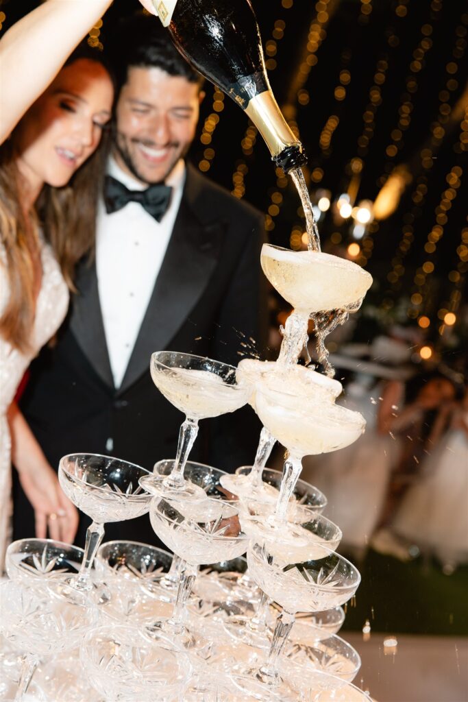 Wedding in Athens, Event planner in Greece, Event planner in Athens, Wedding in Greece, Destination wedding in Greece, Athenian Riviera wedding, Island Art & Taste, Best event planners in Greece, Wedding flowers, Wedding party, Wedding Reception, Beach wedding, Garden wedding in Athens, Wedding planning, Wedding design, Wedding flowers, Floral design, Seaside wedding