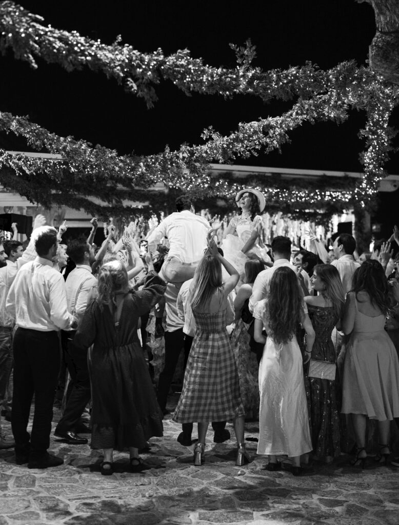 Wedding in Greece, Event planner in Greece, Event planner in Hydra, Wedding in Hydra, Destination wedding in Greece, Best event planners in Greece, Wedding flowers, Wedding party, Wedding Reception, Seaside wedding