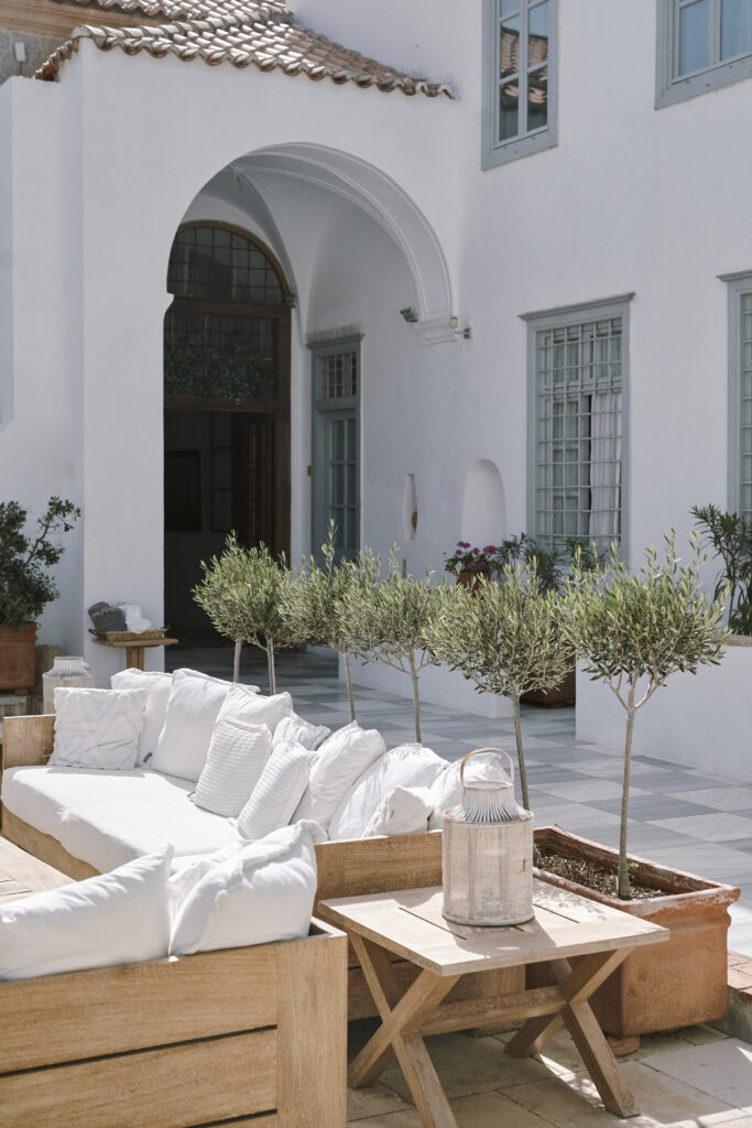 Wedding in Greece, Event planner in Greece, Event planner in Hydra, Wedding in Hydra, Destination wedding in Greece, Best event planners in Greece, Wedding flowers, Wedding party, Wedding Reception, Seaside wedding