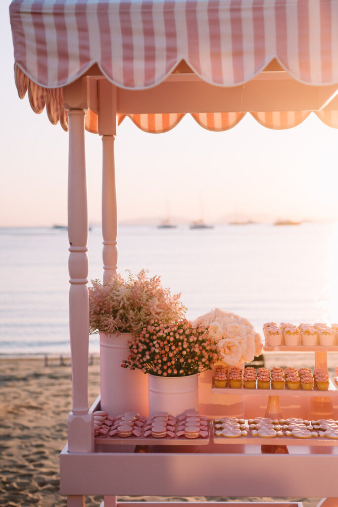 Wedding in Greece, Event planner in Greece, Event planner in Athens, Wedding in Athenian Riviera, Destination wedding in Greece, Best event planners in Greece, Wedding flowers, Wedding party, Wedding Reception, One and Only Athens, One and Only Athen wedding, Manko restaurant wedding, Pink On Pink, Pink wedding