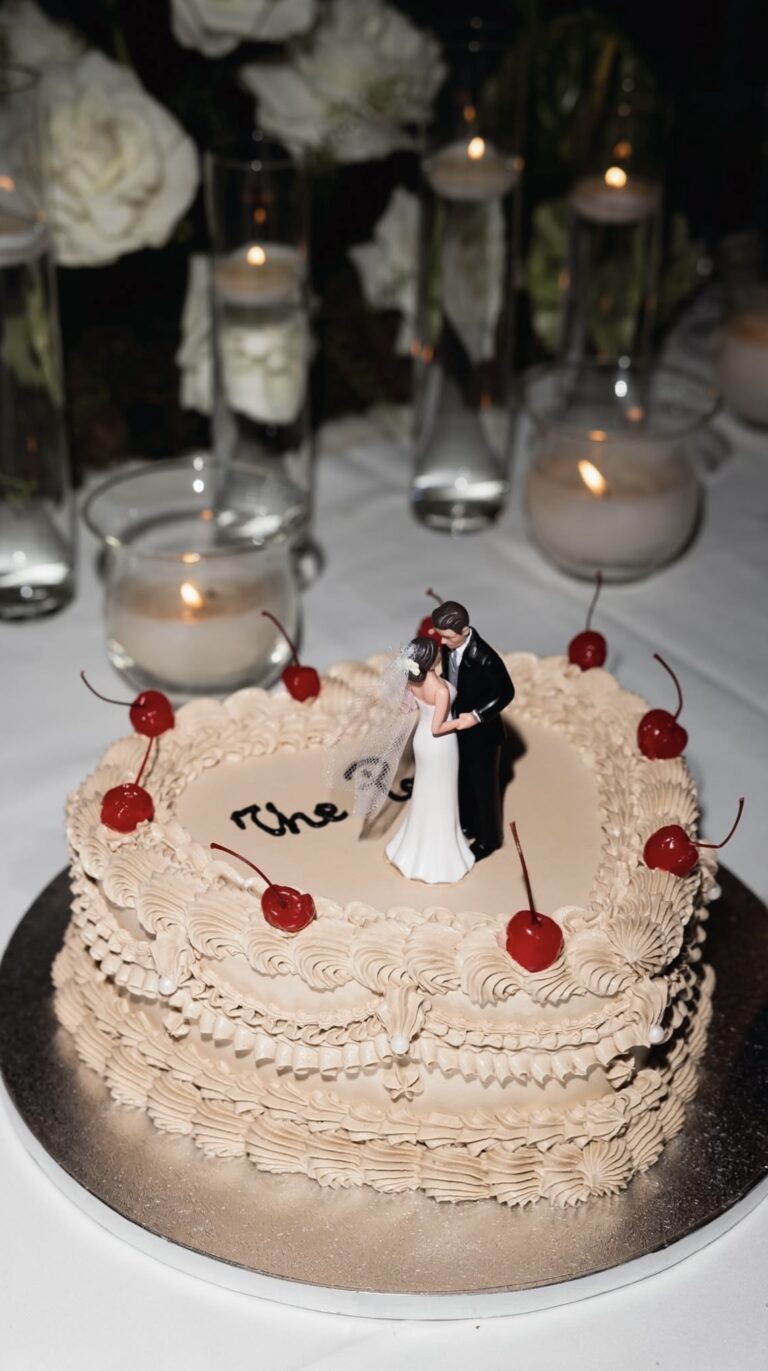 Wedding in Greece, Event planner in Greece, Event planner in Athens, Wedding in Athenian Riviera, Destination wedding in Greece, Best event planners in Greece, Modern wedding in Athens, Wedding flowers, Wedding party, Wedding Reception, Seaside wedding, Bridal bouquet