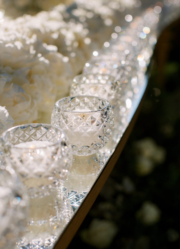 Wedding in Greece, Event planner in Greece, Event planner in Athens, Wedding in Athens, Destination wedding in Greece, Best event planners in Greece, Luxury wedding in Athenian Riviera, Wedding flowers, Wedding party, Wedding Reception, Lake Vouliagmeni, Mirrors, Orchids wedding, All white wedding in Athens, Floral design